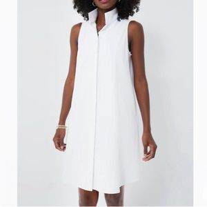 White Sleeveless Charlie Dress
TUCKERNUCK